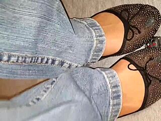 webcam intimate session with milf fetish