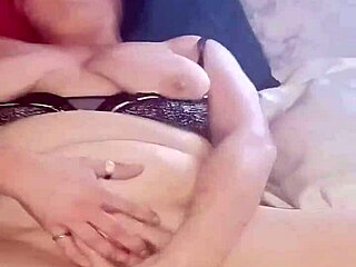 Hey Ladybyrd, Dreaming of Weekend Fun With Friends While Rubbing One Out?