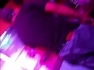 night club ecuador sucking big ass horny dancing venezuelan sex on desk 😘
