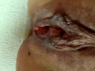 Spanish Housewife Flashes Neighbors with Wild Masturbation Show! So Hot! 🔥