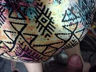 want to see this tattooed babe in lingerie giving deepthroat blowjobs and getting assfucked?