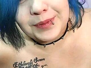 Kyra Hellfire SHOWS OFF her TATTOOED BBW BODY backstage!