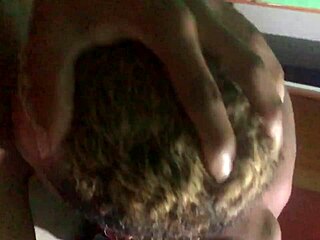 Novinho de 18 com pau de 22 cm