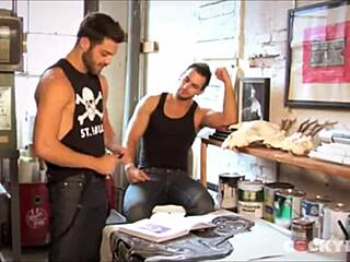 Model's intense ass-fucking in hardcore threesome 😈