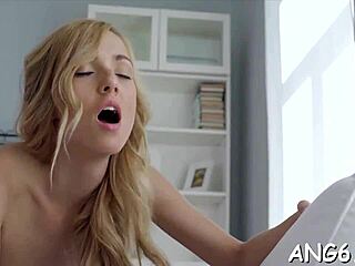 Minerva's pussy fingered by horny amateurs