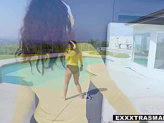 That interracial session with Sarah Lace and Michael Swayze in the bedroom was so satisfying 😍