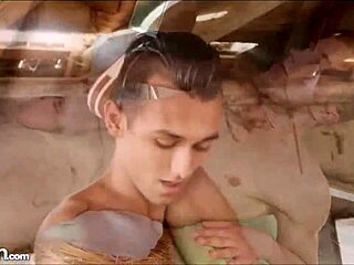 Two horny twinks bareback hard!