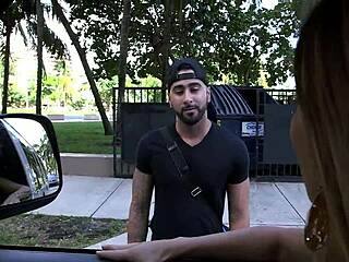 Want free cum in this gay contest