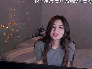 I Made Her Watch Hentai for a Wild Webcam Cosplay Session