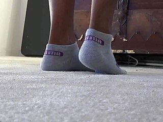 do you like this ebony cougar in puma socks fetish?