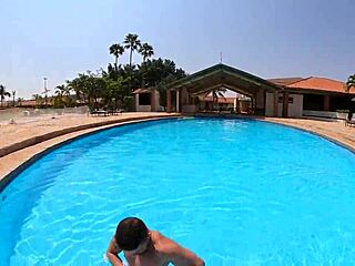 Natzinha Morena seduces me for passionate anal sex on the grass.