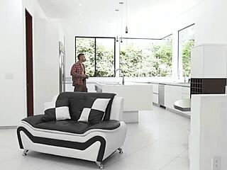 Busty Blonde Gabbie Carter Gets Pussy Pounded with Jizz on Tits