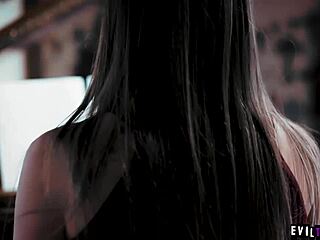 Kyler quinn caught by her step mom masturbating her pussy and begs for a family session