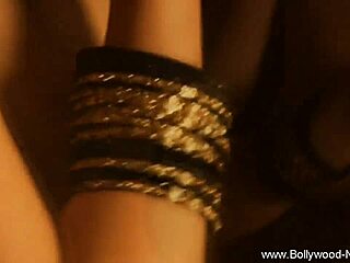 Seductive Indian Milf Dancer Teases With Striptease Moves