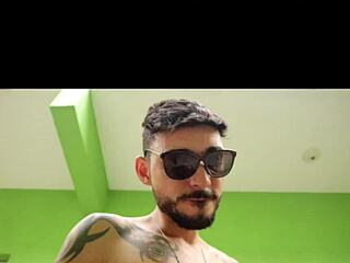 Casada can't resist and bangs the neighbor while husband’s at work!