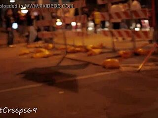 Just spotted this candid babe with a perfect tight ass