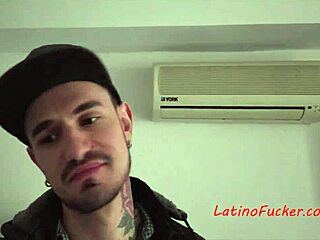 latin twinks fucking in the backyard spied on