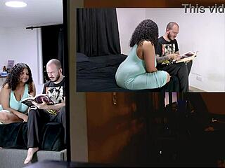 Mi Primo Descuida A Su Novia Por Jugar Y Yo Me La TERMINO FOLLANDO Siguenos En Instagram Y Twitter Romansavant The 2001 Xperience