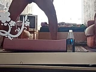 hey, watch this kazakh couple film their own steamy pussy play at home?