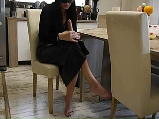 Milfycalla slaps and shakes curvy ass in shorts compilation ep 17