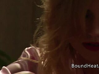 I'm the nauty lesbian mistriss usin strapon for pleasur and punishmnt on my bound submissiv.