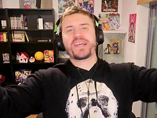 Stuck in naughty escape game with big ass Asian girls for handjobs and blowjobs.