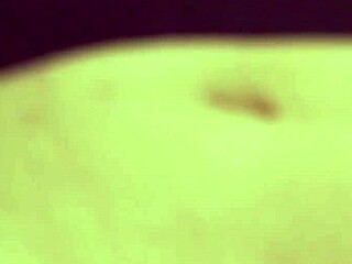 Fui ajudar o macho a lavar o carro mas eu que acabei caindo na mangueira.