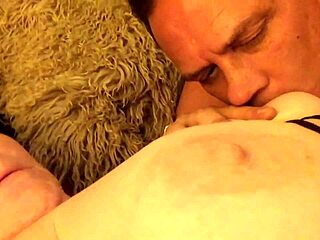 oh yeah, granny carmen's pussy tastes so good while i lick it to orgasm