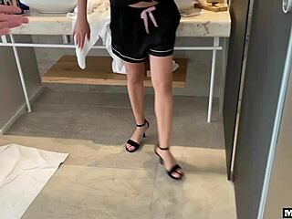 Venezuelan wife caught fucking in missionary