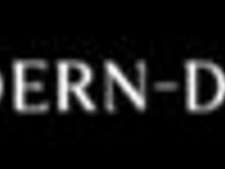 Gabi Paltrova Swallows Load After Squirting