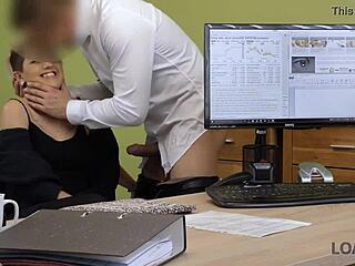 Curvy Girl Masturbates During Loan Interview for Sex 😏