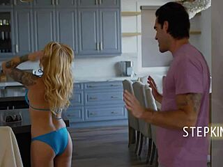 Stepuncle, wtf, why didn't you knock before entering? 😱