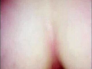 Netflix And Chill With My New Tinder Date