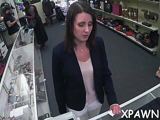 Wow, this amateur gets slammed hard in contest