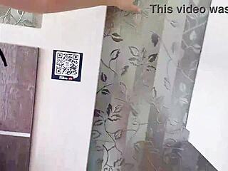 Homemade sex in a nice hotel in Lince