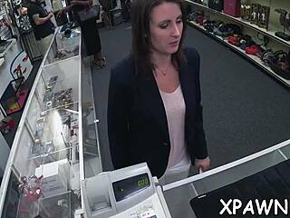 Wow, this amateur gets slammed hard in contest