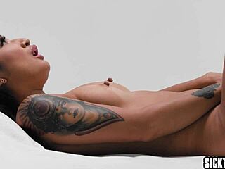 Avery Black masturbates solo