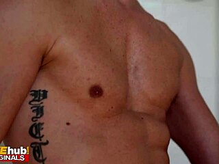 Watch Andrea Lapiedra Take A Big Dick In Her Tight Ass!