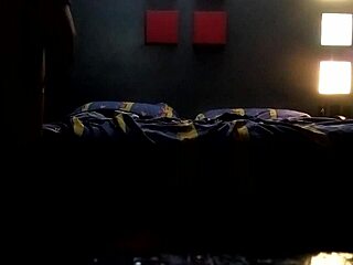 i make my husband a cuckold in the hotel