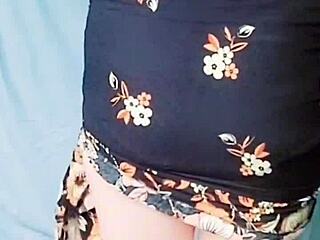 Sissy crossdresser shemale rides cowgirl with big butt in homemade scene.