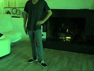 Smalltits stepdaughter sprayed with hot jizz in taboo fantasy roleplay