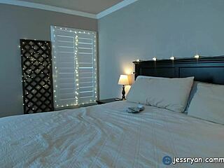 Hot wife Jess Ryan, wanna see me bent over for BBC?