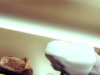 Genshin Impact Yaoi with Venti in 69 and Threesome Sissy Crossdress Action