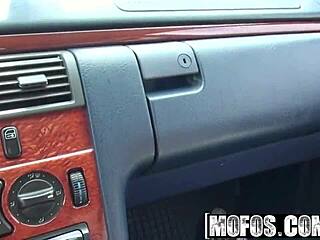 Stranded Teen Gets Fucked In Car