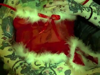 milf on the shelf having a xmas solo orgasm with piercing and fingering?