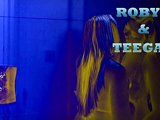 Big Boobed Lesbians Drill Each Other Hard in Steamy Shower