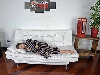 Ted Proposes to Giih Spanic, Gets Rejected, She Hooks Up With Another