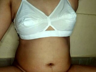 Indian mature pornstar gets fucked by big cock