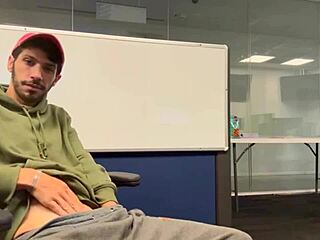 Middle Eastern Big Dick Blowjob Piss Humiliation