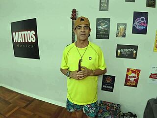 30 Anos De Porno E A Primeira Vez Que O Tiozinho Fodeu A Anazinha Rabuda